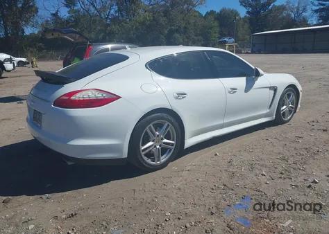 2013 Porsche Panamera 4 from USA, damaged, VIN WP0AA2A70DL014574